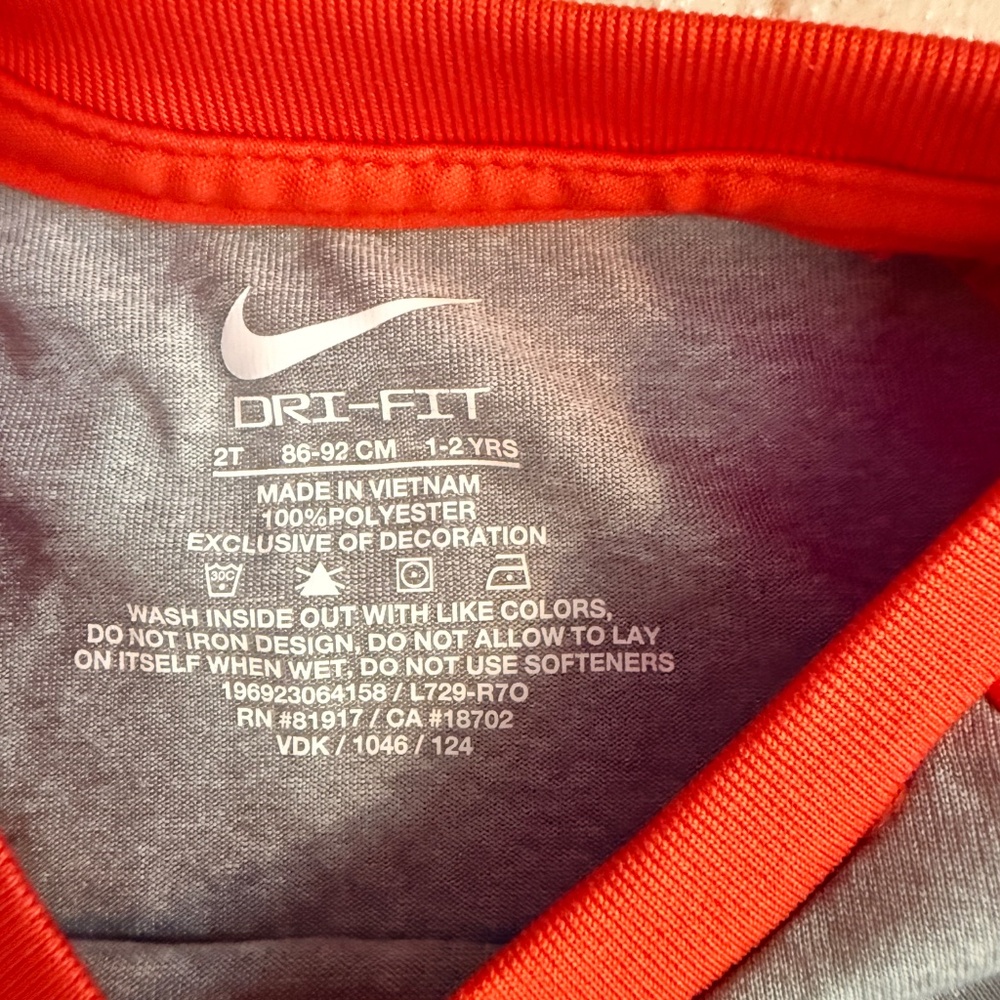 Nike Bundle - Picture 3 of 3